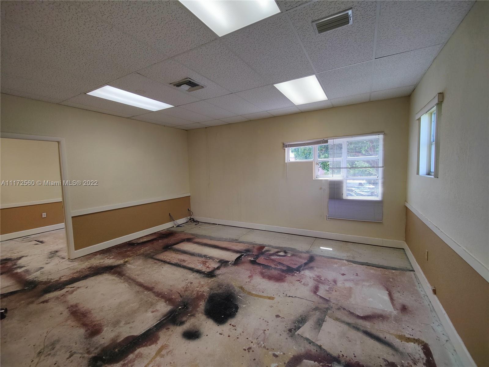 See details / sq. ft. $ 2022-10-13 0 Photo