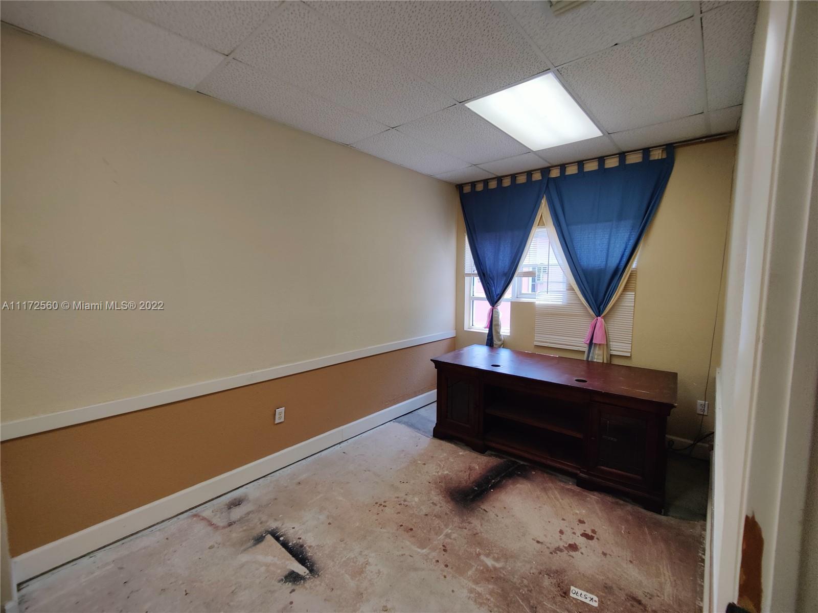 See details / sq. ft. $ 2022-10-13 0 Photo