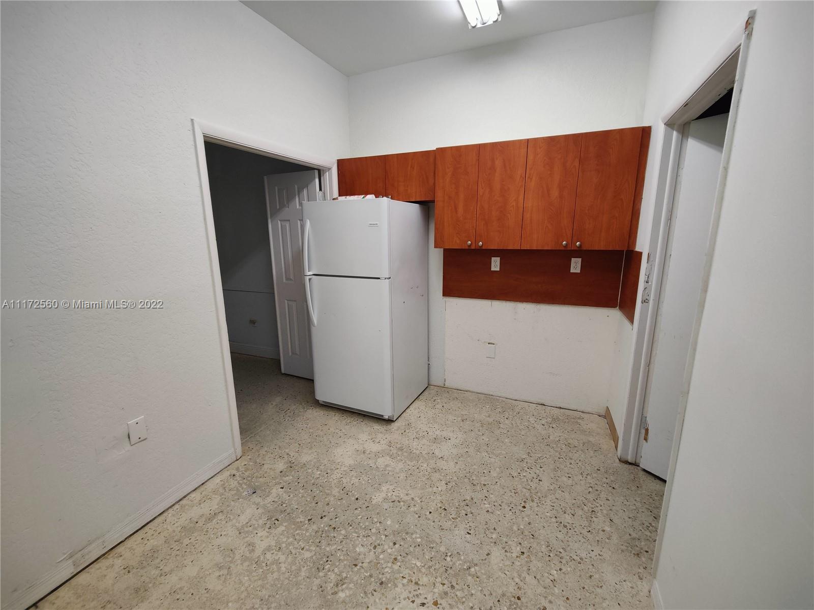 See details / sq. ft. $ 2022-10-13 0 Photo