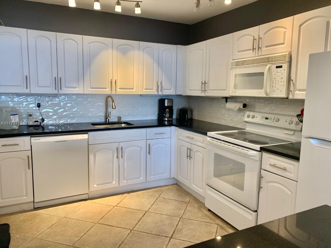 Photo of 3725 Ocean Dr #1224, Hollywood, Florida, 33019 -