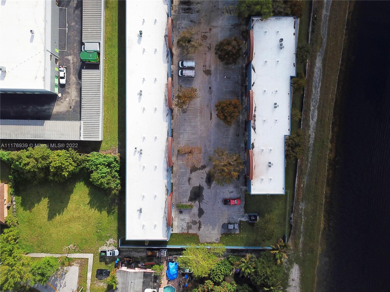 See details / sq. ft. $ 2022-03-17 0 Photo