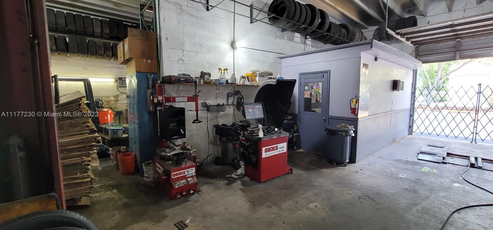 See details / sq. ft. $ 2023-01-11 0 Photo