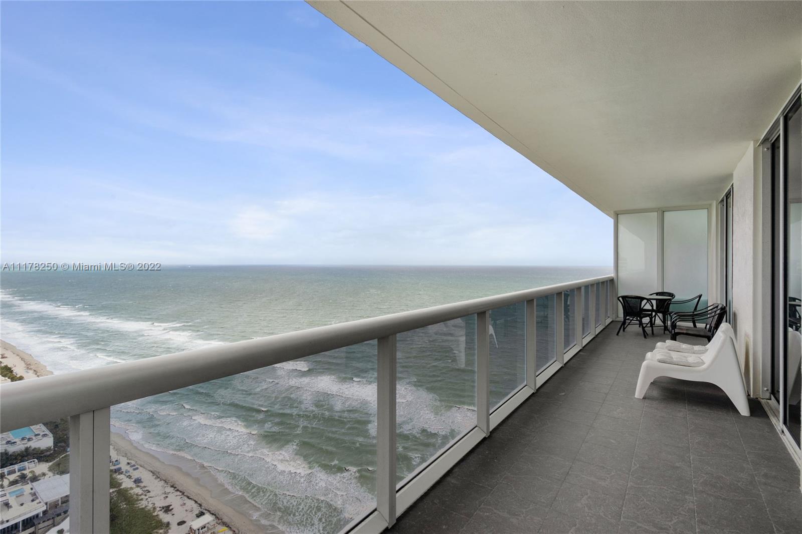 Ver detalles 3211 2 / 2 1554 sq. ft. $ 2022-06-07 0 foto