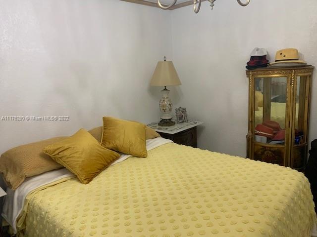 See details / 814 sq. ft. $ 2022-03-23 0 Photo