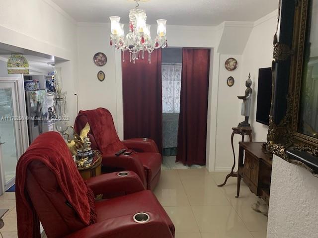 See details / 814 sq. ft. $ 2022-03-23 0 Photo