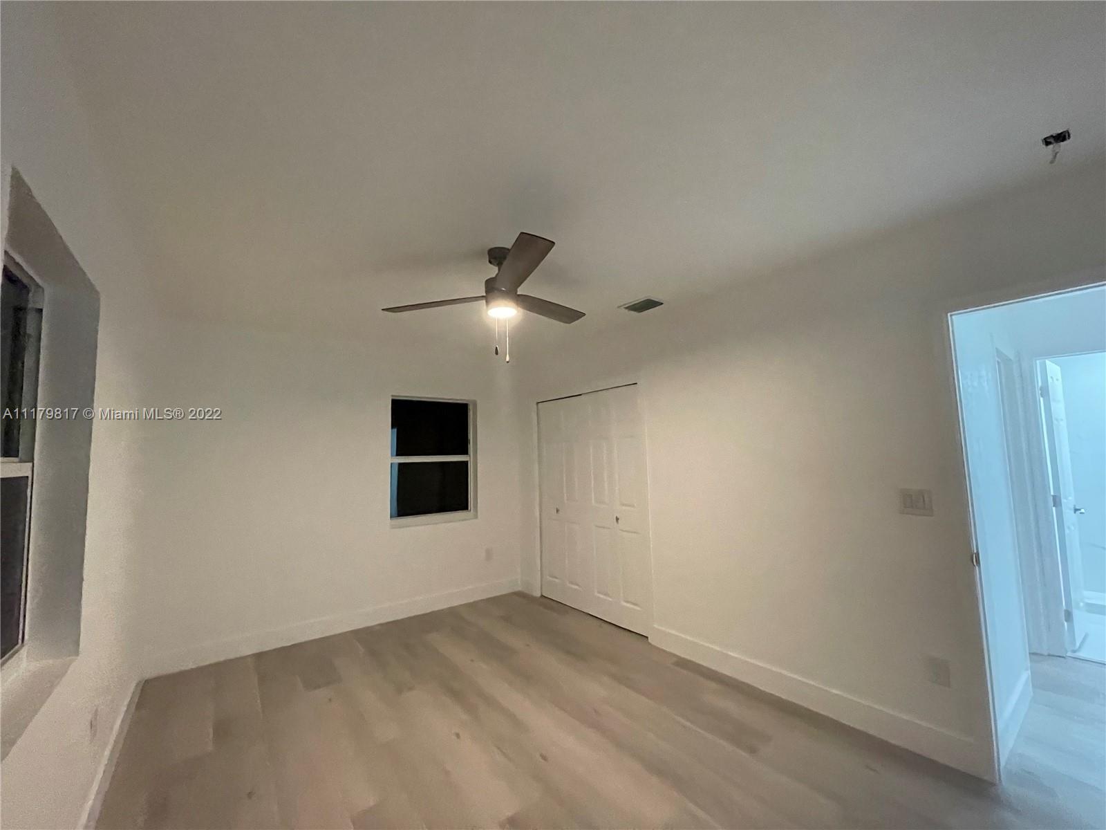See details / 1966 sq. ft. $ 2022-03-24 0 Photo