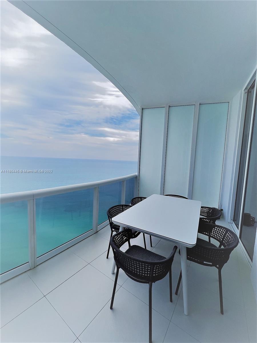 See details 4003 2 / 3 1935 sq. ft. $ 2022-05-22 0 Photo