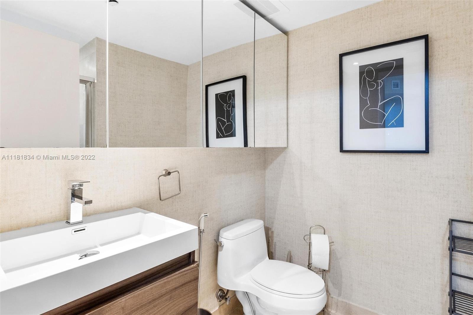 Ver detalles 2904 2 / 3 1675 sq. ft. $ 2022-10-05 0 foto
