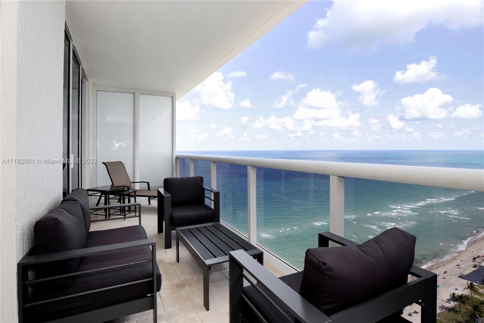 Ver detalles 3204 3 / 3 1675 sq. ft. $ 2022-09-27 0 foto
