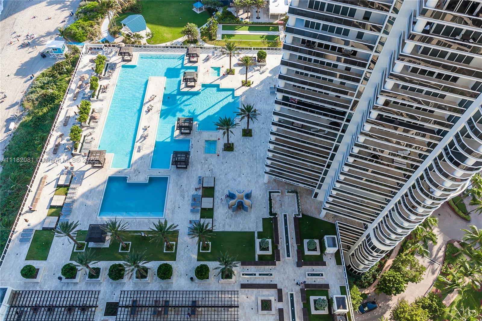 Ver detalles 3204 3 / 3 1675 sq. ft. $ 2022-09-27 0 foto