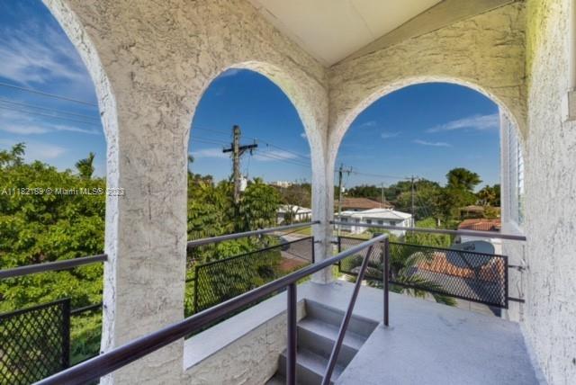See details / sq. ft. $ 2022-06-15 0 Photo