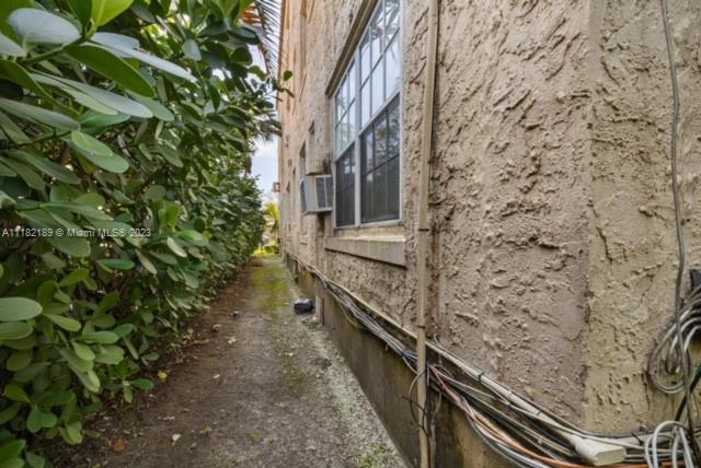See details / sq. ft. $ 2022-06-15 0 Photo