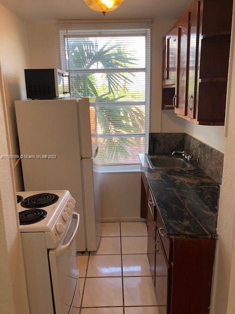 See details / sq. ft. $ 2022-06-15 0 Photo