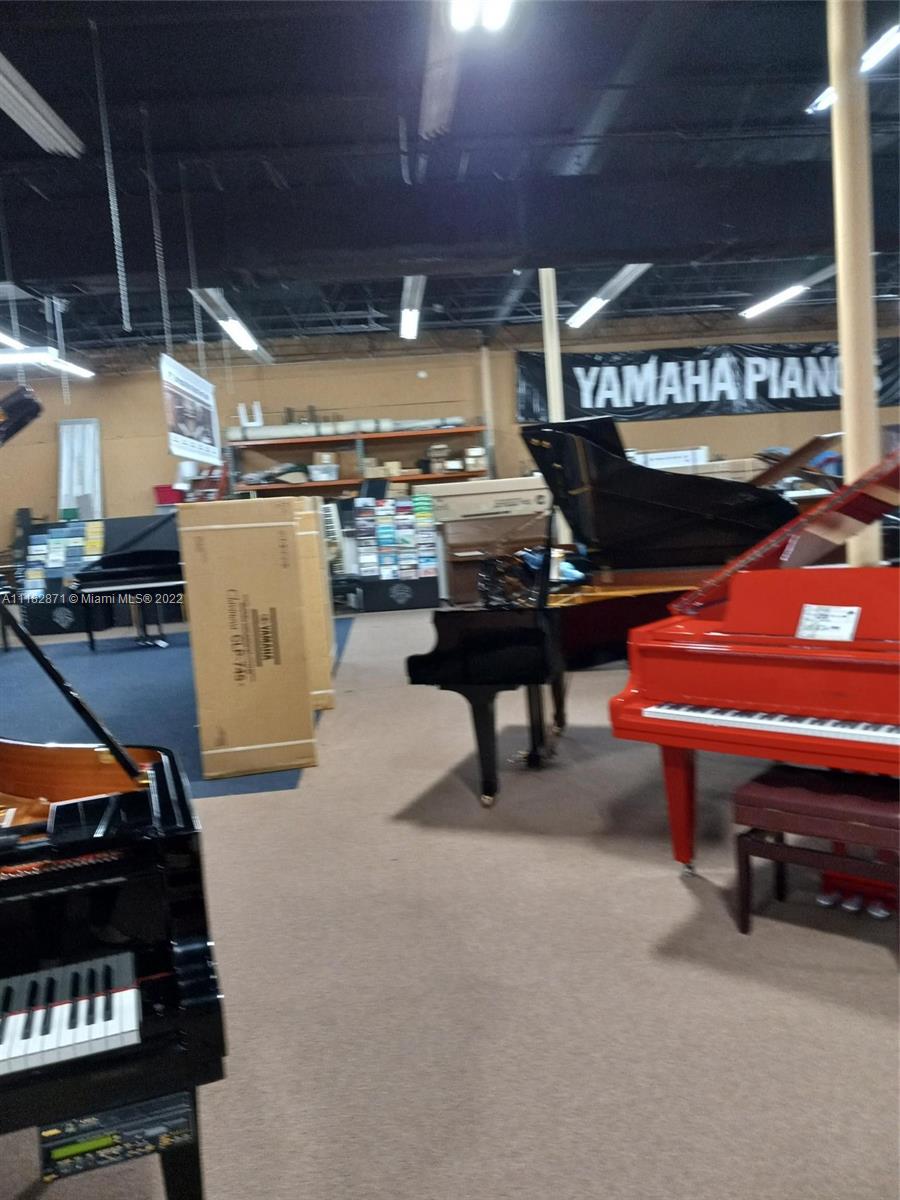 See details / sq. ft. $ 2022-04-21 0 Photo
