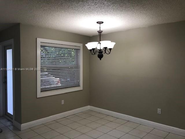 See details / 2764 sq. ft. $ 2022-10-20 0 Photo