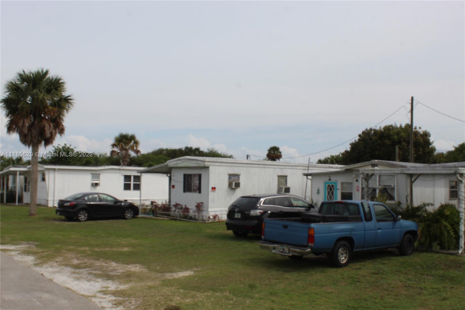 See details / sq. ft. $ 2022-12-06 0 Photo