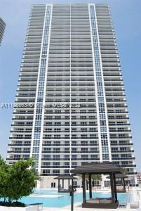 Ver detalles 3711 3 / 2 1554 sq. ft. $ 2022-09-28 0 foto