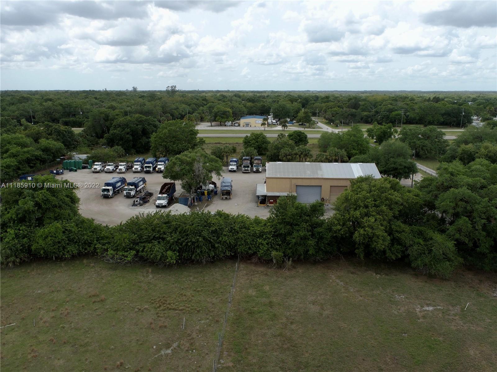 See details / sq. ft. $ 2022-08-03 0 Photo