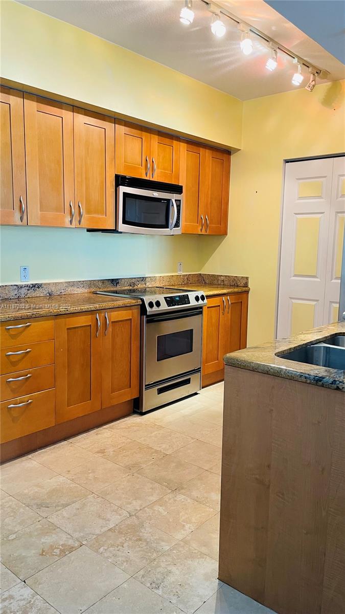 Photo of 1745 Hallandale Beach Blvd #905W, Hallandale Beach, Florida, 33009 -