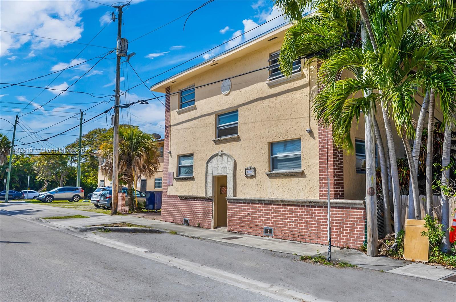 See details / sq. ft. $ 2022-04-12 0 Photo