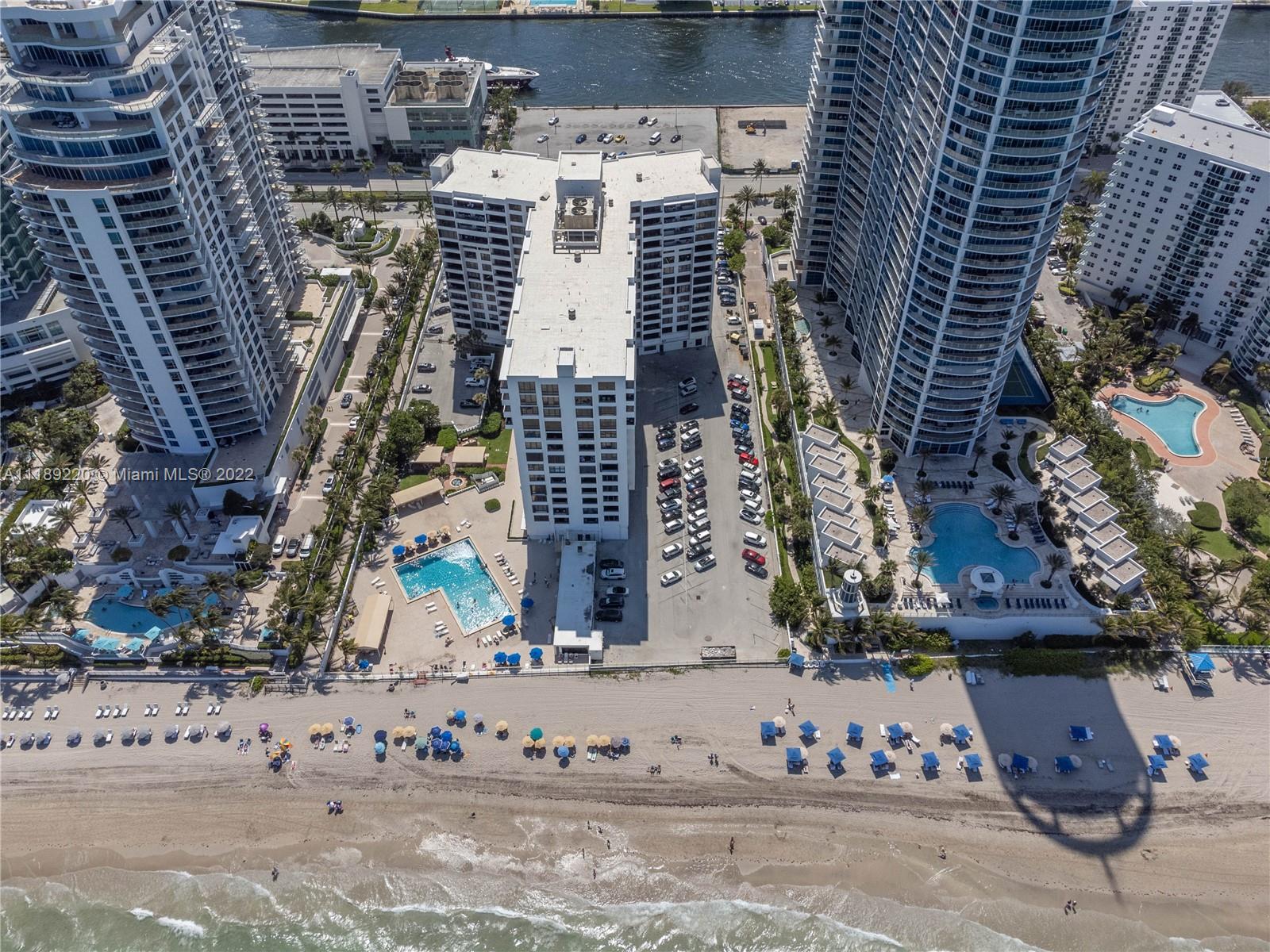 Photo of 3505 Ocean Dr #1019, Hollywood, Florida, 33019 - Oceanfront Building ALEXANDER TOWERS Aerial View