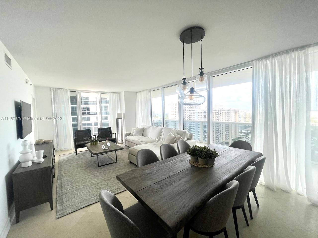 Ver detalles 1506 2 / 4 1458 sq. ft. $ 2022-10-11 0 foto