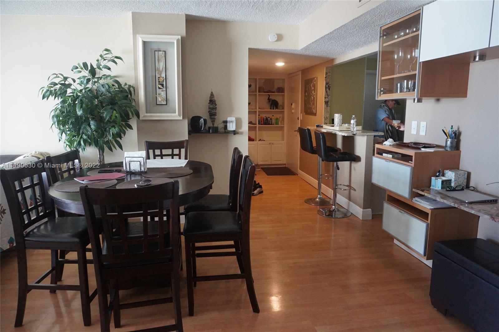 Photo of 1410 Ocean Dr #602, Hollywood, Florida, 33019 -