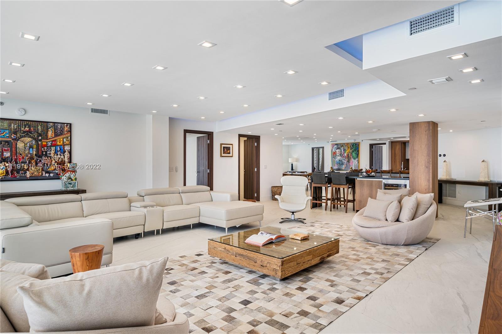 Photo of 450 Alton Rd #901-02, Miami Beach, Florida, 33139 -