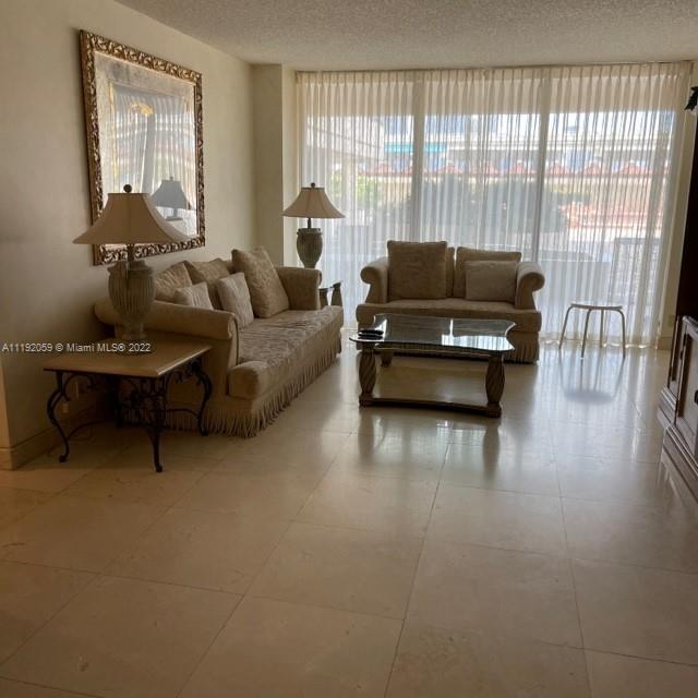 Photo of 19355 Turnberry Way #2F, Aventura, Florida, 33180 -