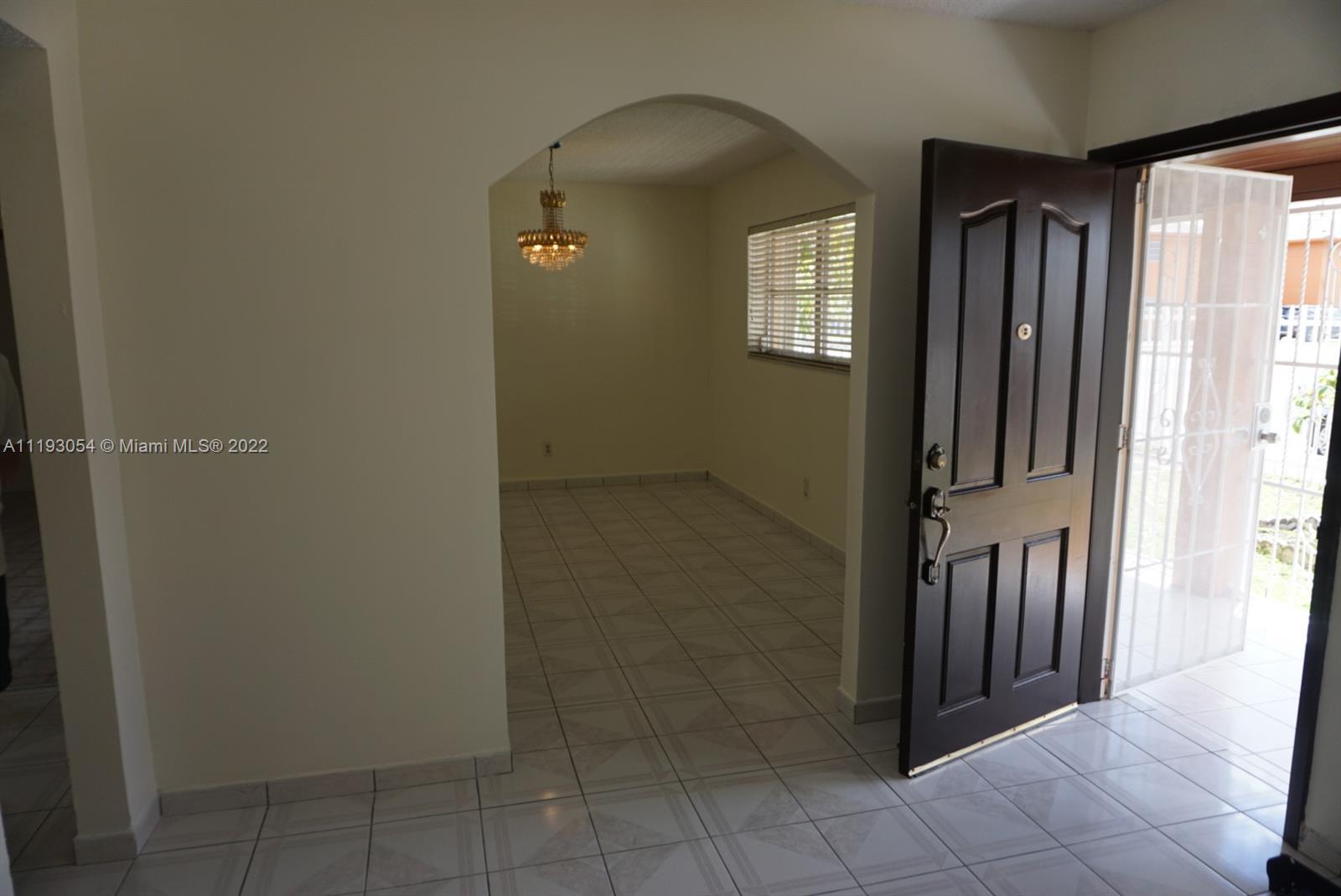 See details / 2264 sq. ft. $ 2022-04-21 0 Photo