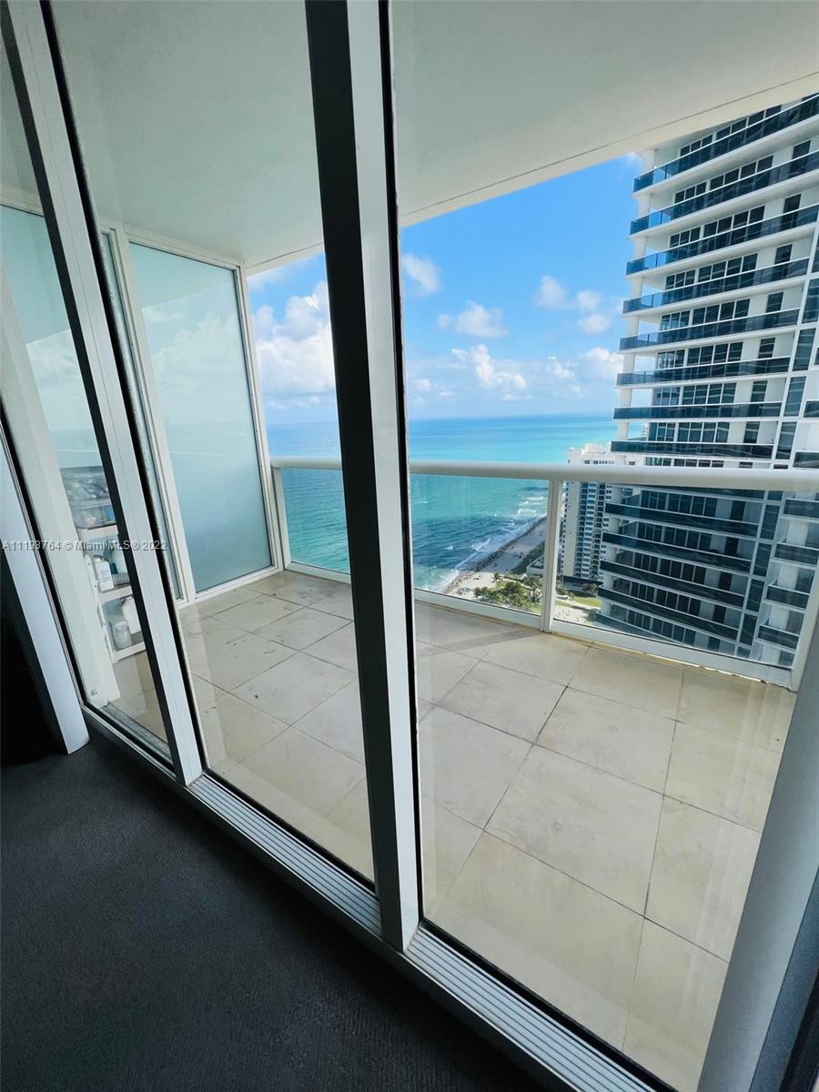 See details 3006 2 / 2 1458 sq. ft. $ 2022-10-13 0 Photo
