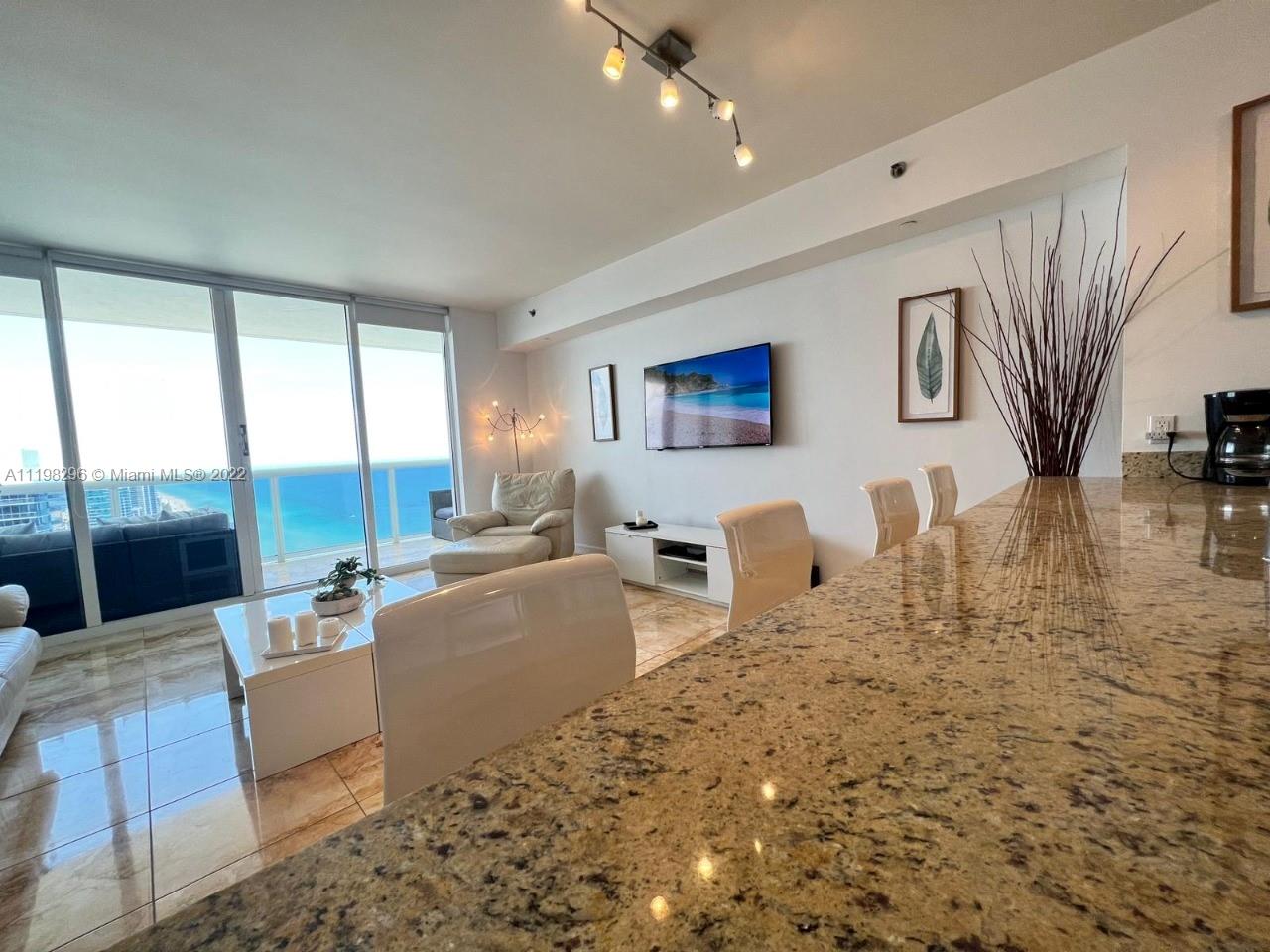 Ver detalles 4912 1 / 1 844 sq. ft. $ 2022-08-25 0 foto