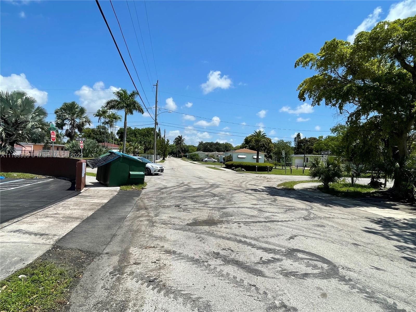 See details / 3007 sq. ft. $ 2022-11-15 0 Photo