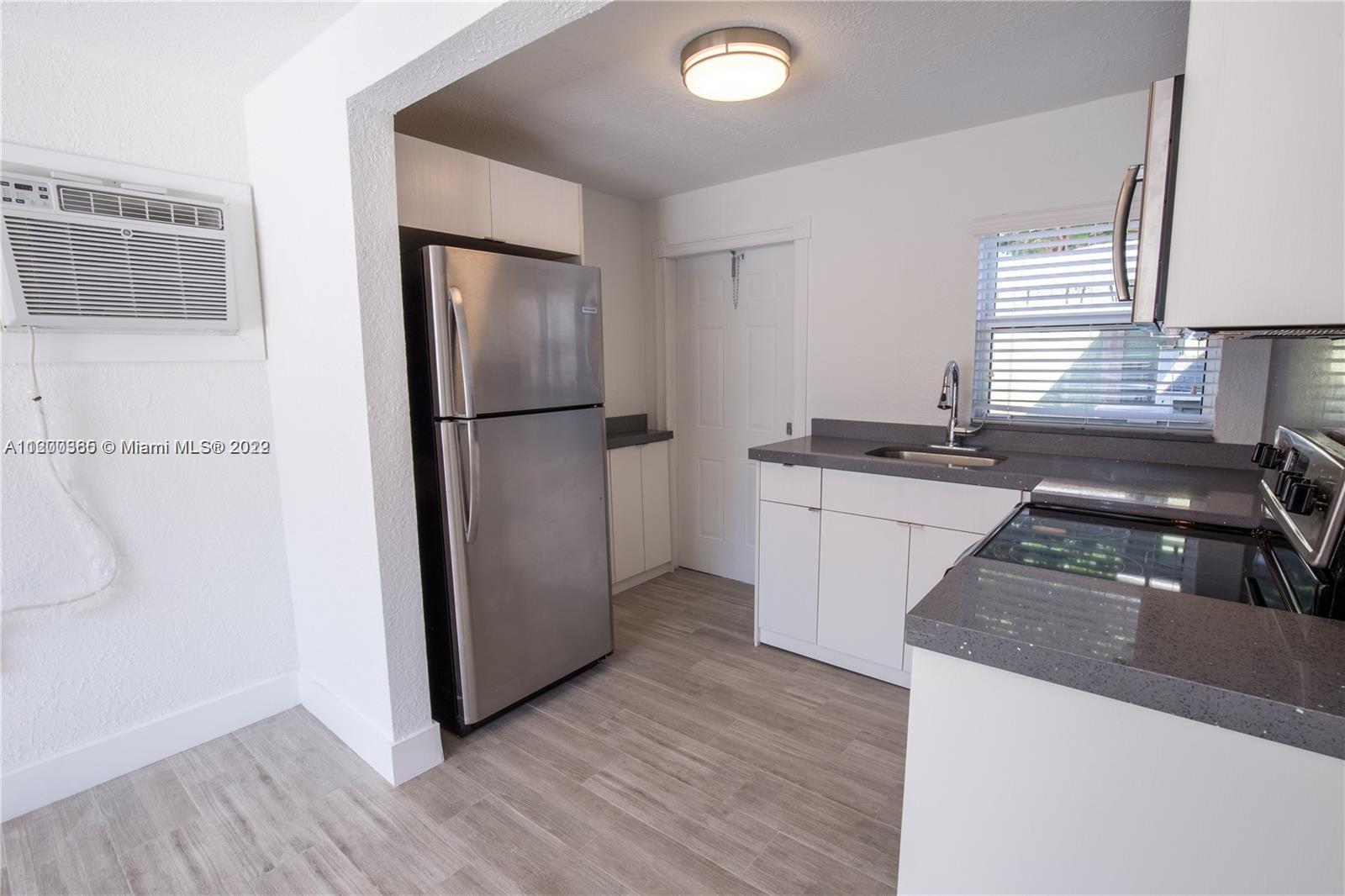 See details / 1682 sq. ft. $ 2022-06-04 0 Photo