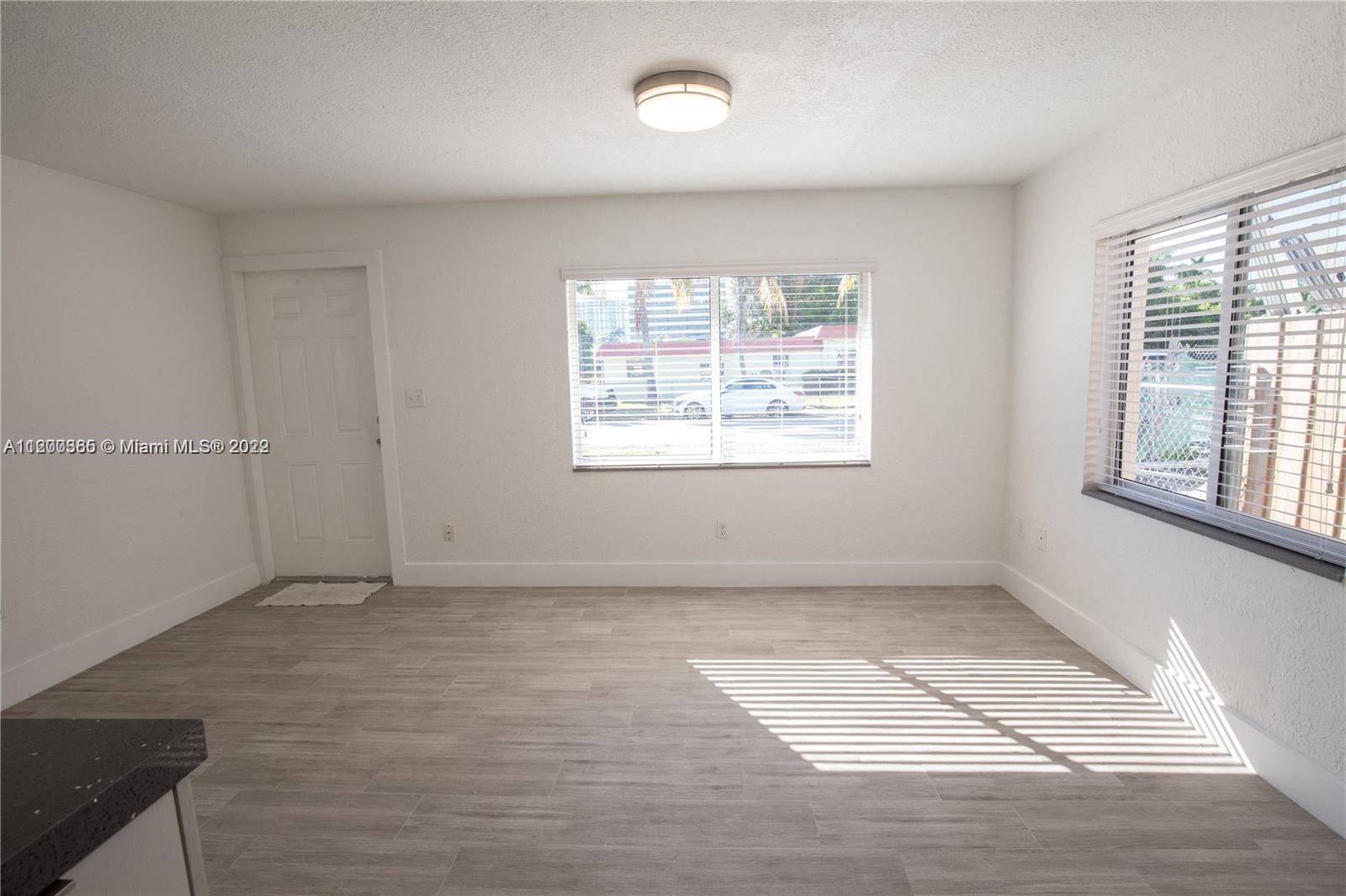 See details / 1682 sq. ft. $ 2022-06-04 0 Photo