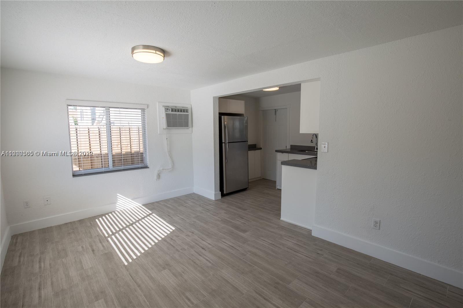 See details / 1682 sq. ft. $ 2022-06-04 0 Photo