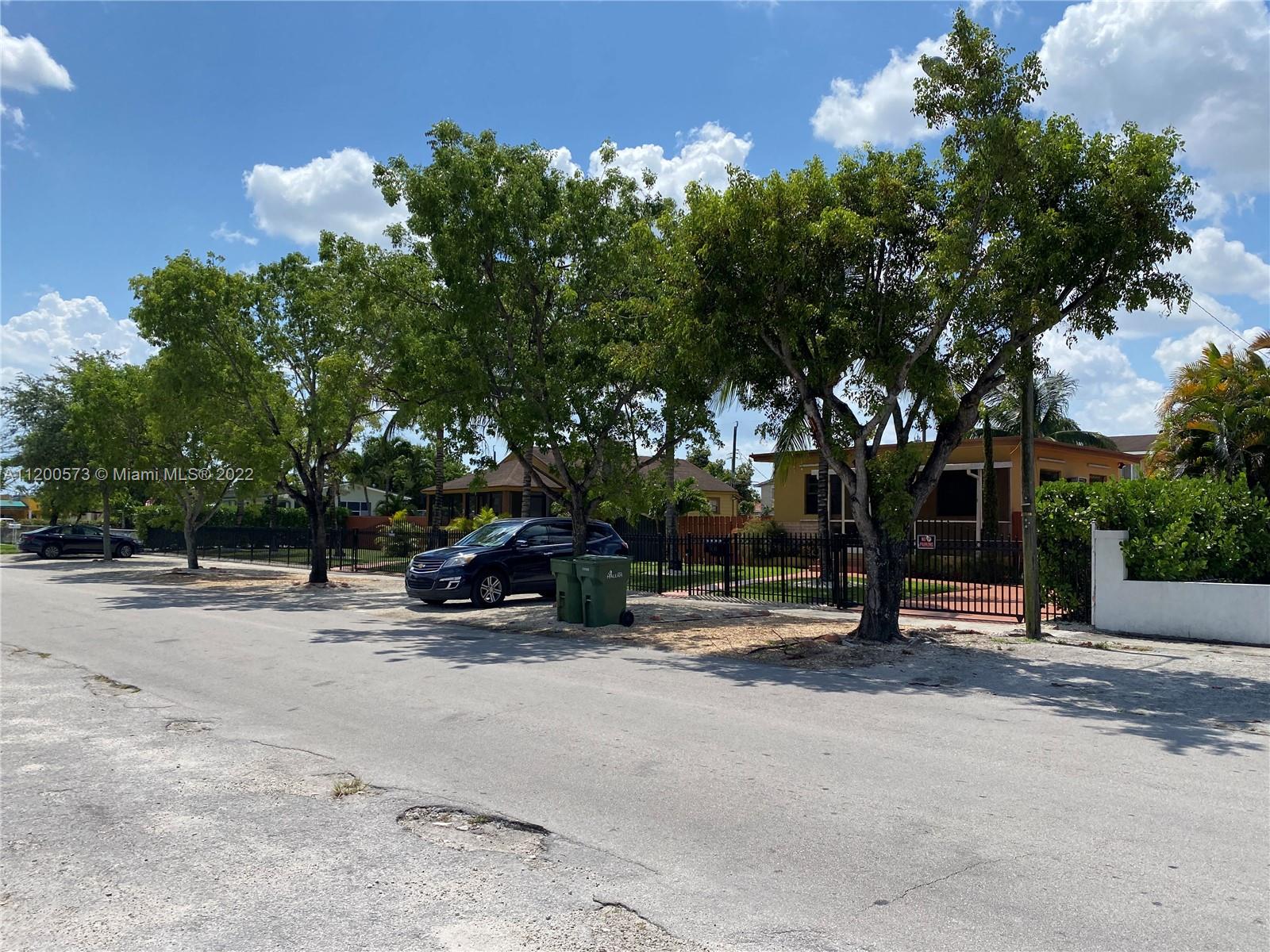 See details / 3721 sq. ft. $ 2022-09-30 0 Photo