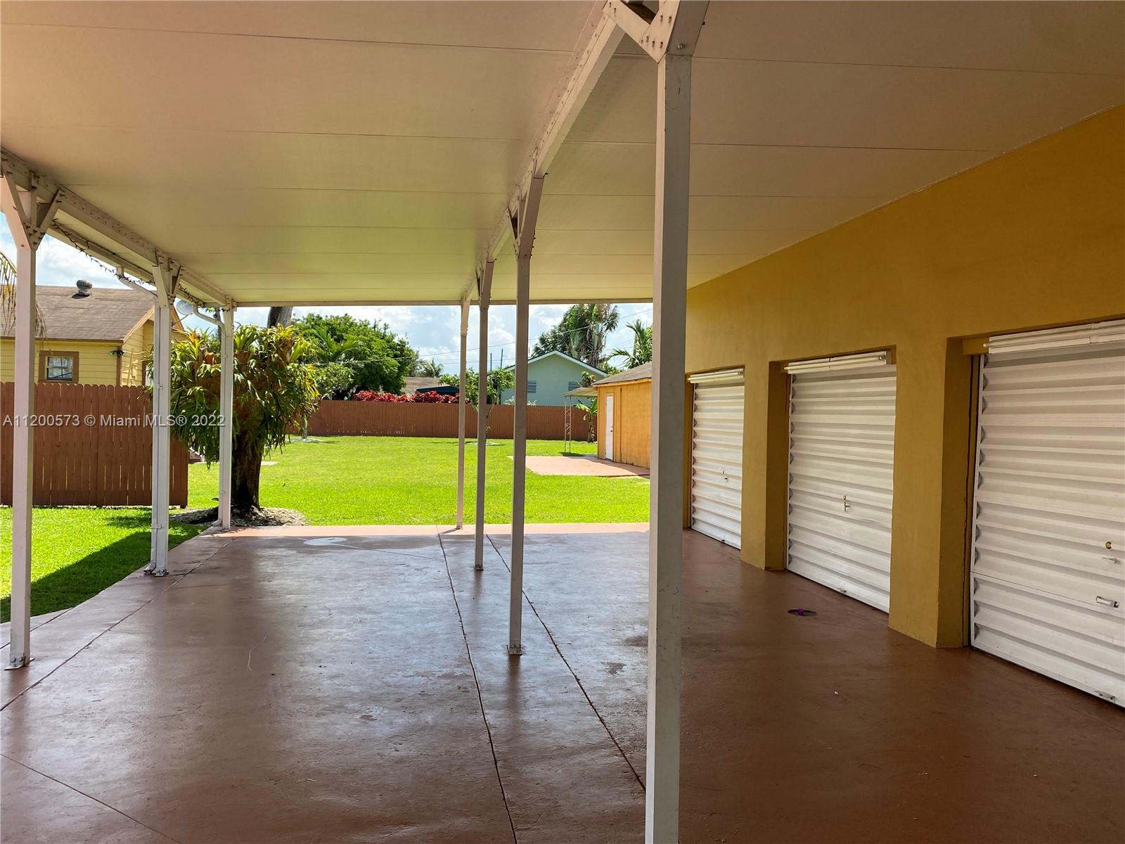 See details / 3721 sq. ft. $ 2022-09-30 0 Photo