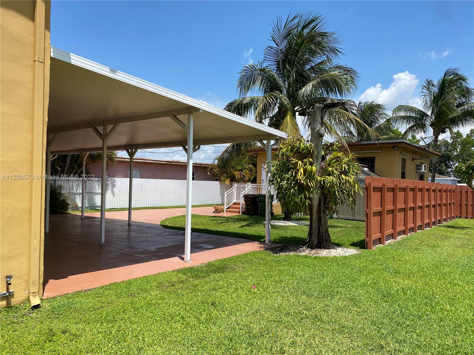 See details / 3721 sq. ft. $ 2022-09-30 0 Photo