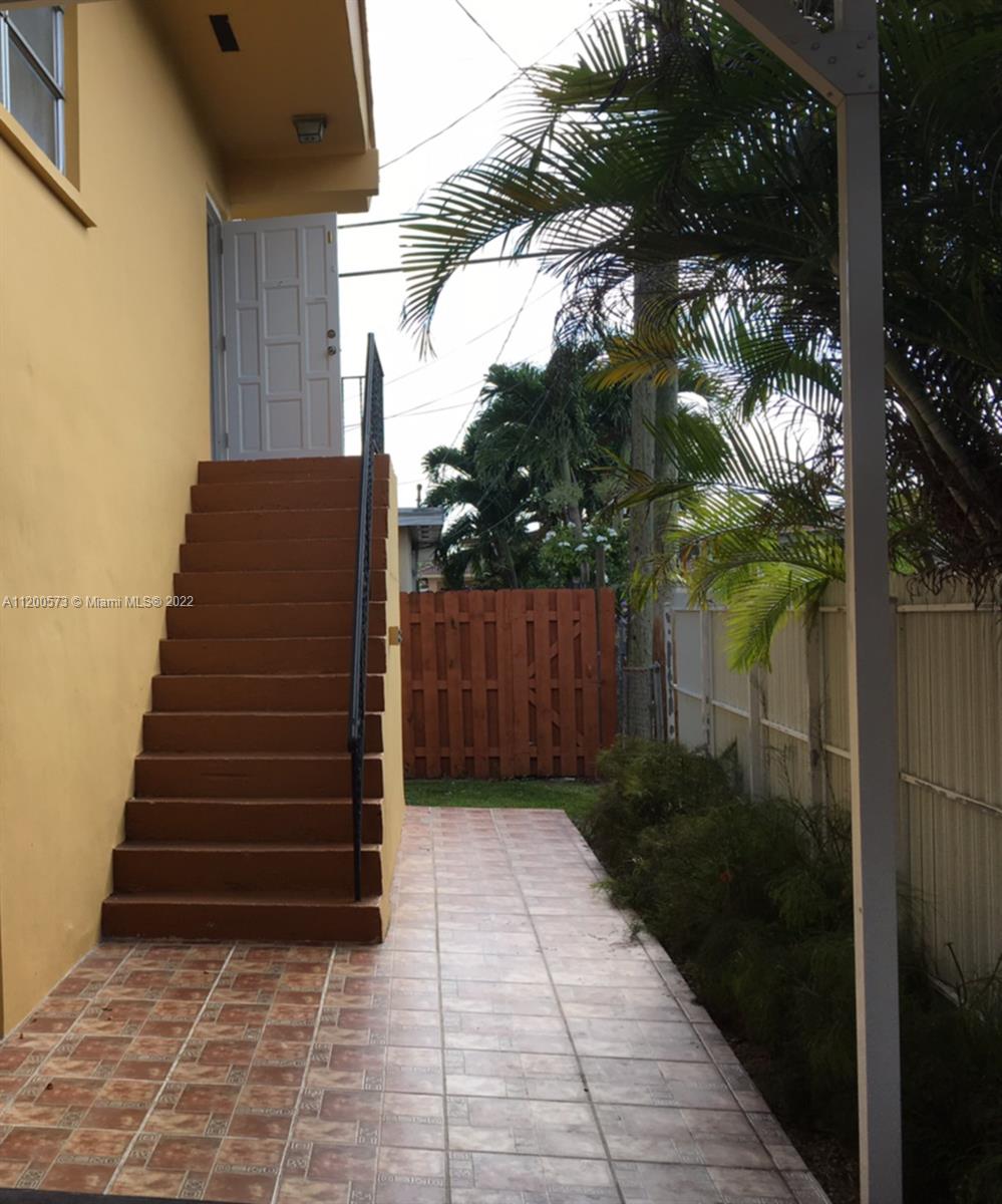See details / 3721 sq. ft. $ 2022-09-30 0 Photo