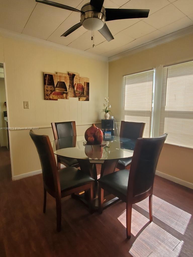 See details / 3721 sq. ft. $ 2022-09-30 0 Photo