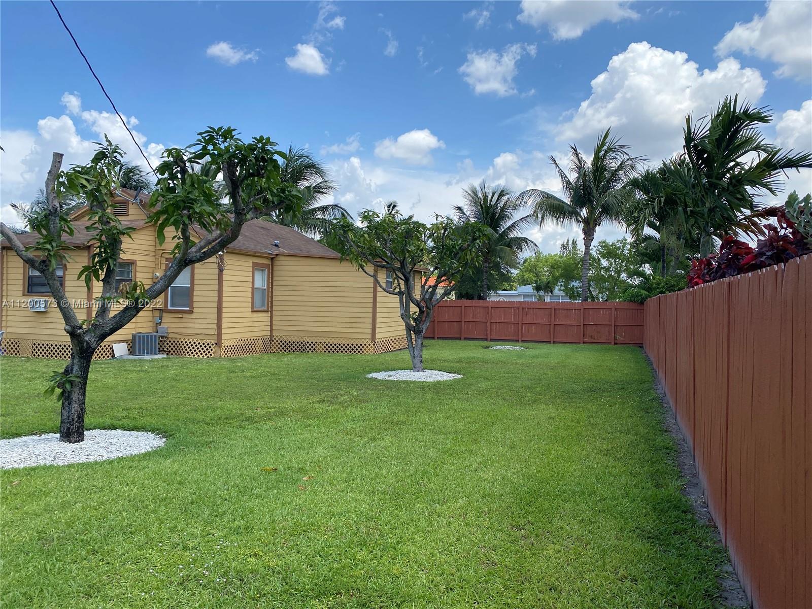 See details / 3721 sq. ft. $ 2022-09-30 0 Photo