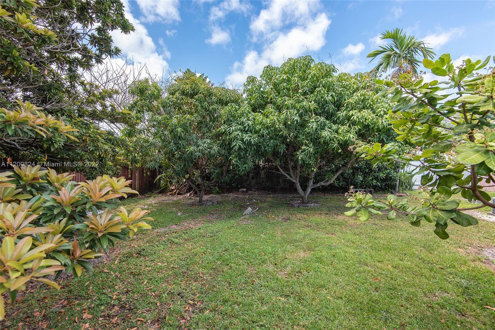 See details / 2669 sq. ft. $ 2022-05-07 0 Photo
