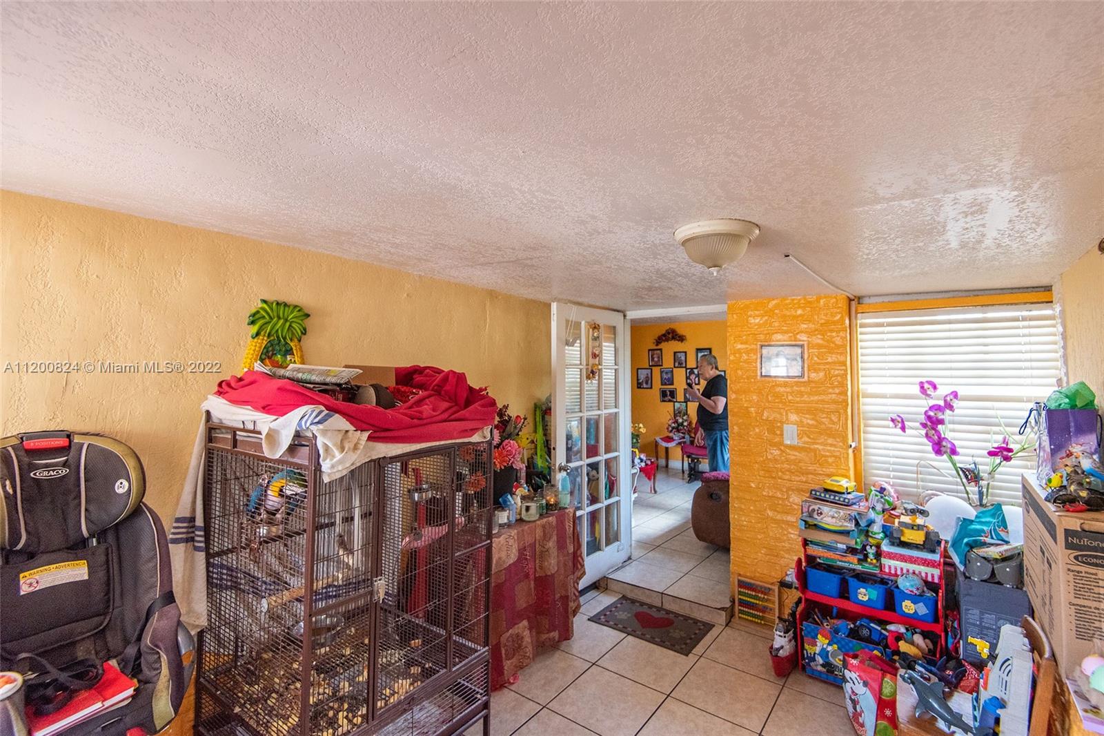 See details / 2669 sq. ft. $ 2022-05-07 0 Photo
