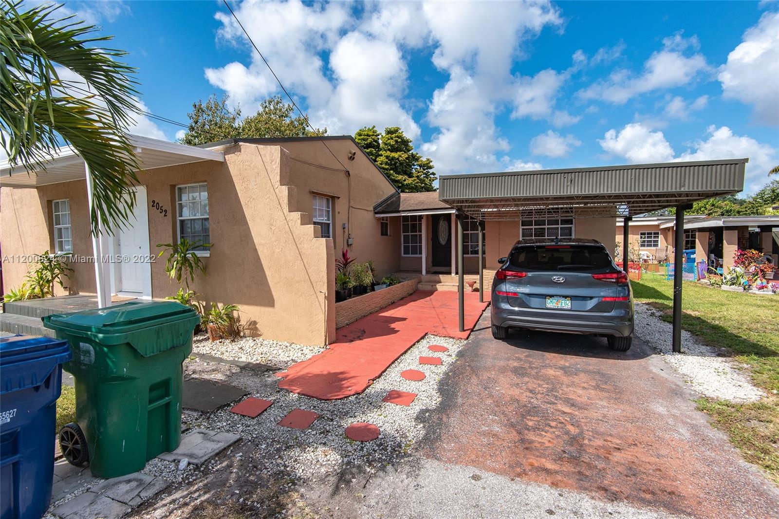 See details / 2669 sq. ft. $ 2022-05-07 0 Photo