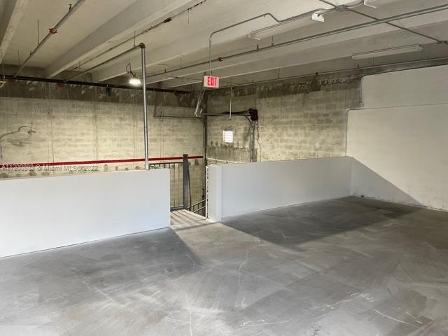 See details C15 / sq. ft. $ 2022-10-11 0 Photo
