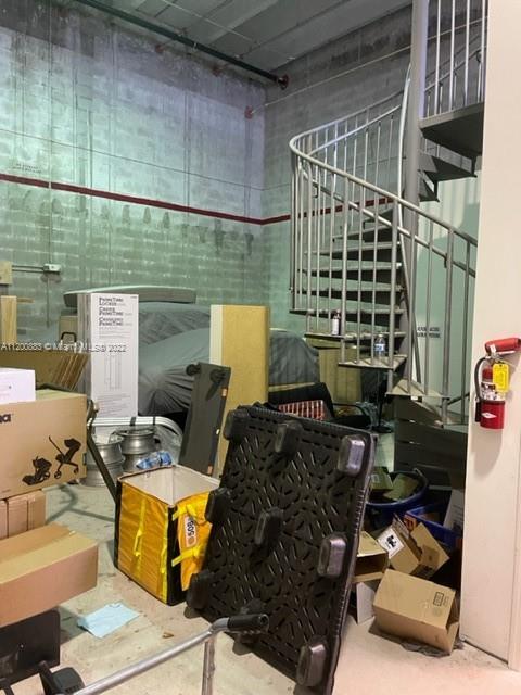 See details C15 / sq. ft. $ 2022-10-11 0 Photo
