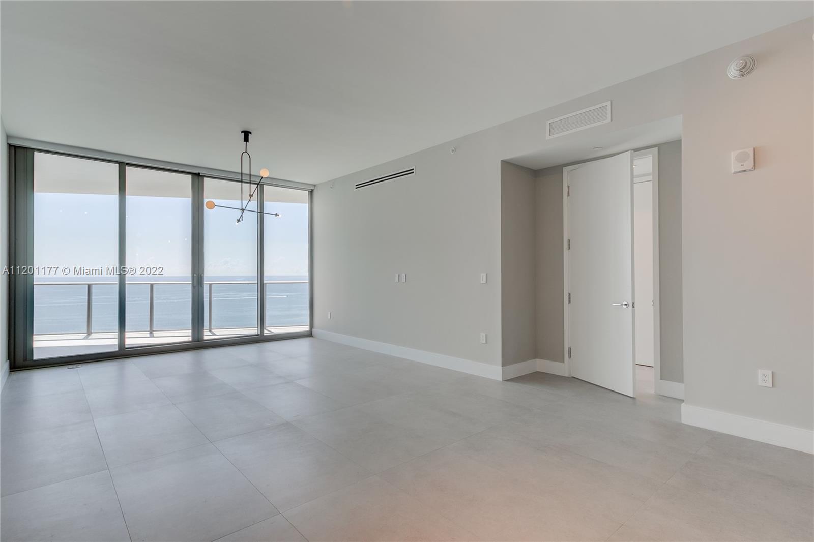 Ver detalles 2903 2 / 3 1447 sq. ft. $ 2022-05-09 0 foto