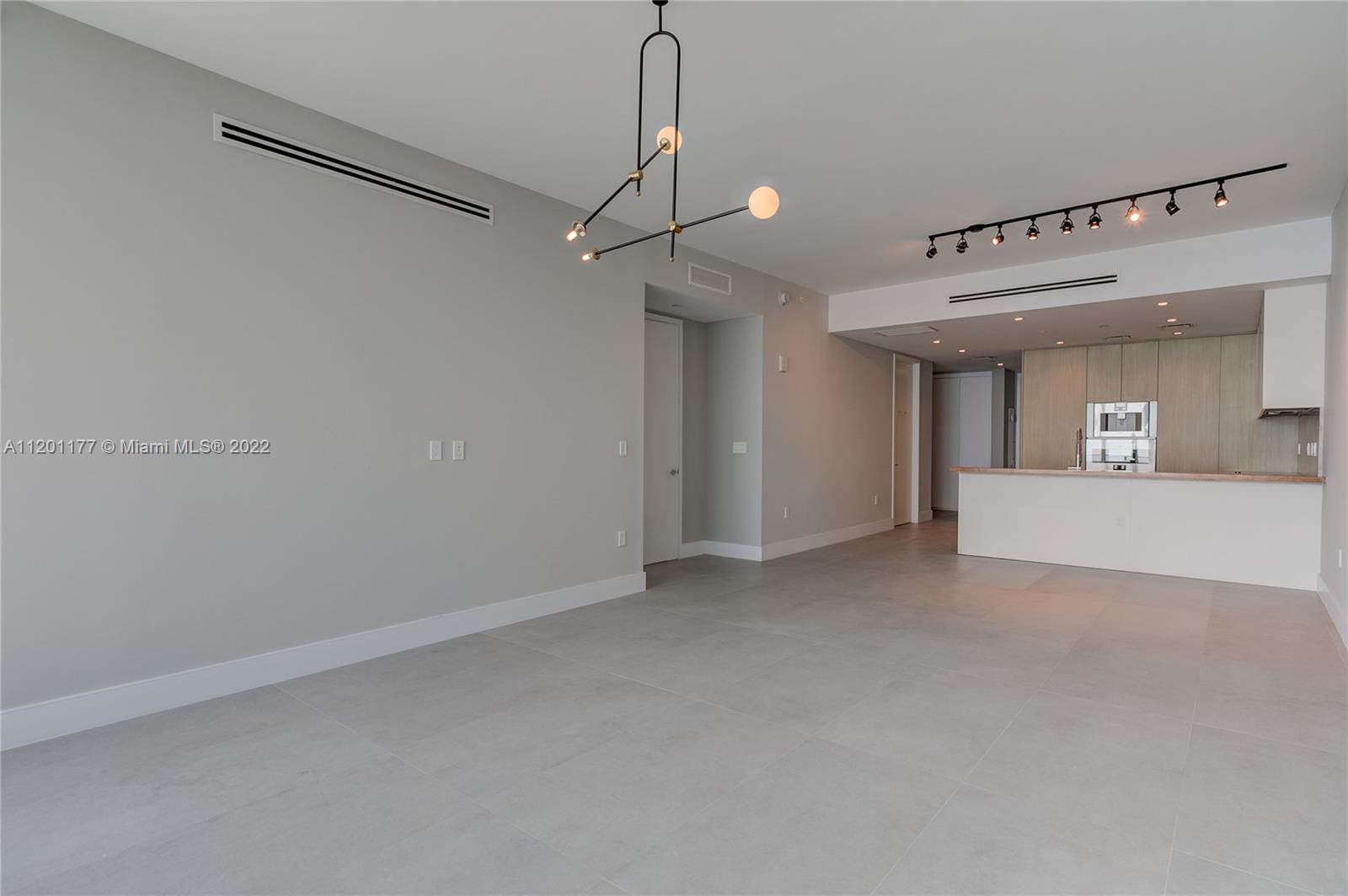 Ver detalles 2903 2 / 3 1447 sq. ft. $ 2022-05-09 0 foto