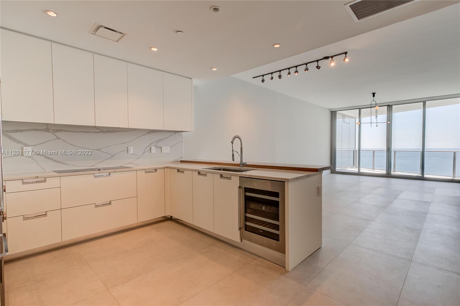 Ver detalles 2903 2 / 3 1447 sq. ft. $ 2022-05-09 0 foto
